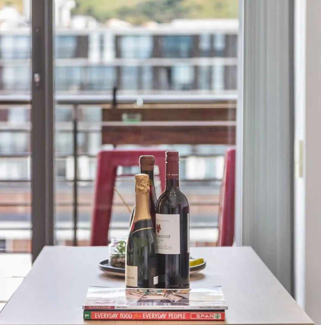Mountain View Apartment At Woodstock Quarter Kapstadt