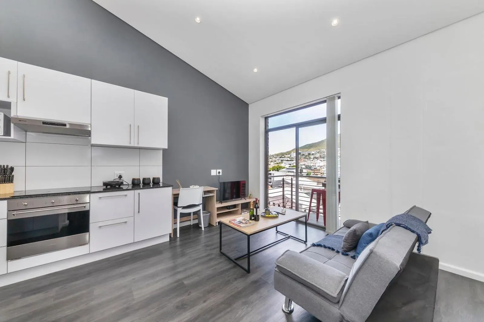 Mountain View Apartment At Woodstock Quarter Cape Town South Africa